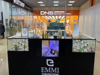 2 магазина Emmi perfumery